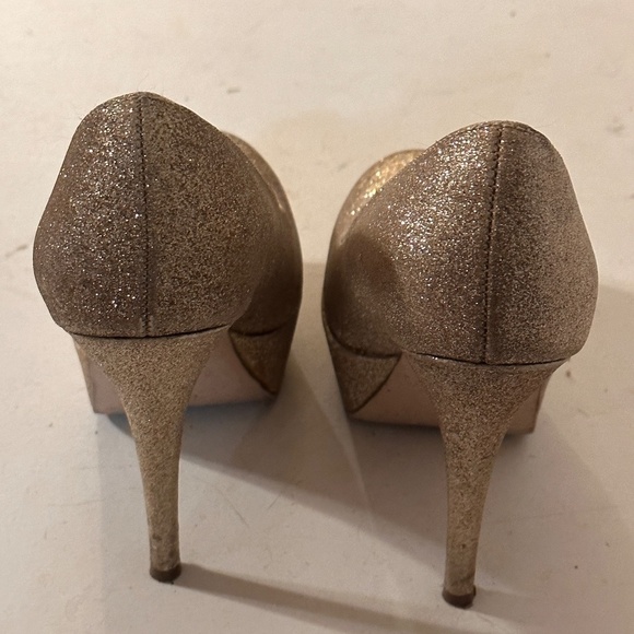 Brash Women's Sexy Gold Glitter High Heel Shoes - Picture 11 of 11
